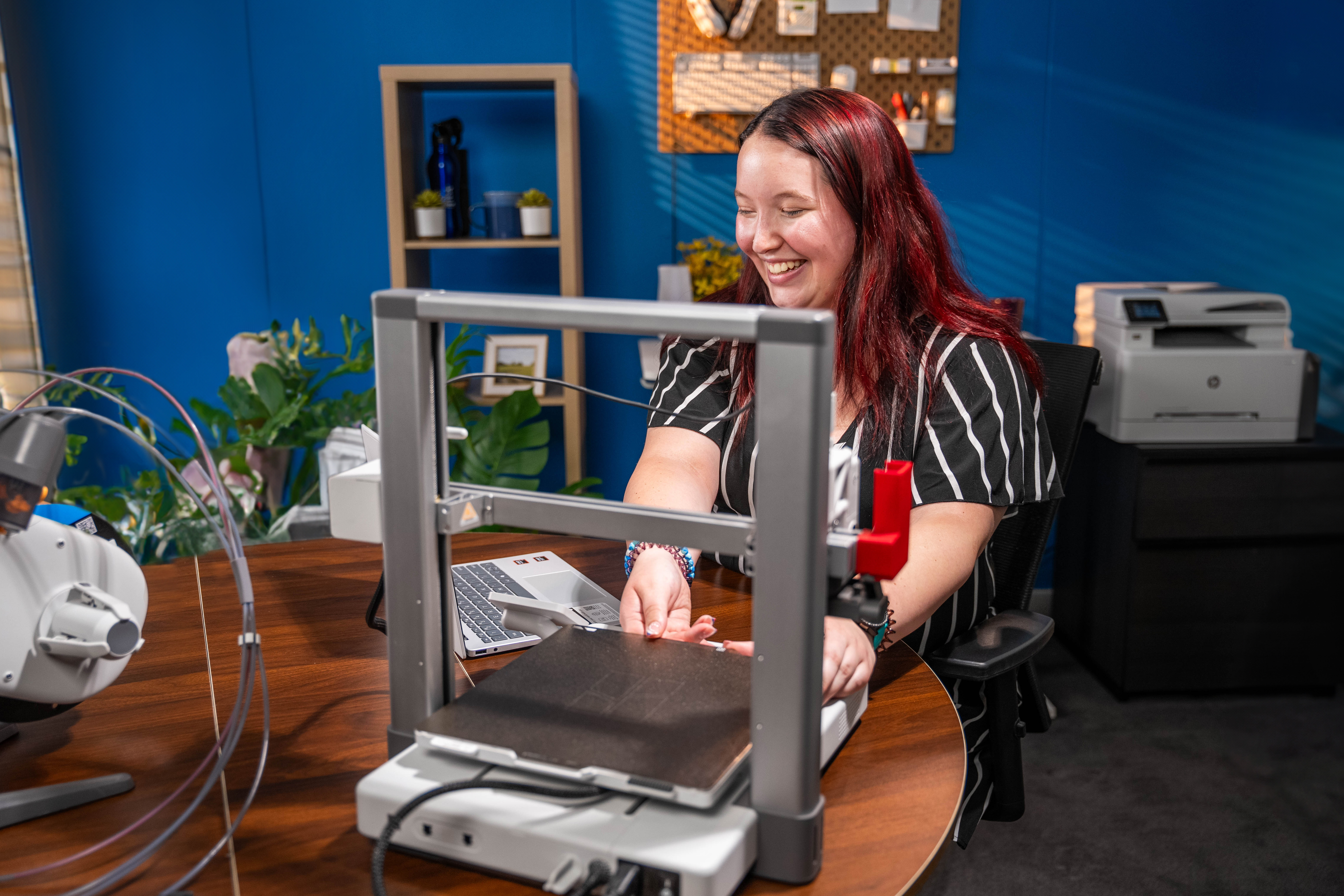 Confident 32D printer expert