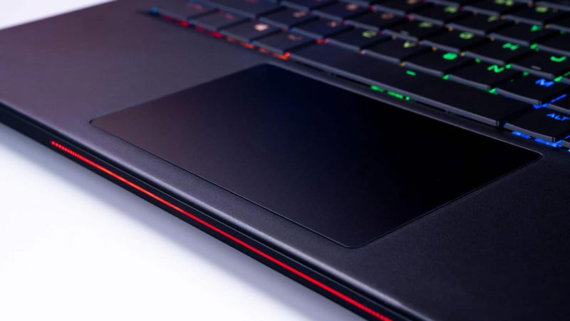 MainGear Element keyboard and touchpad