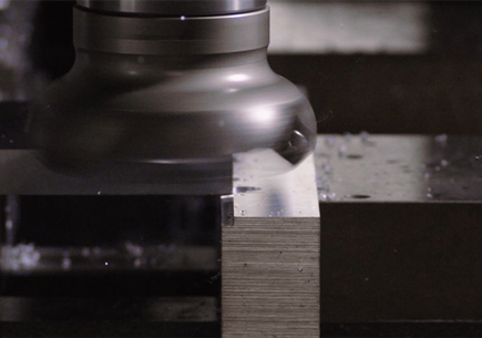 Closeup of Snapmaker 3D printer aluminum alloy construction