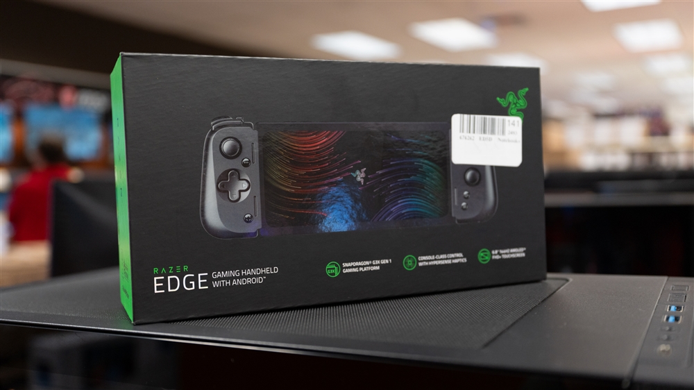image about - hands-on: the razer edge gaming handheld