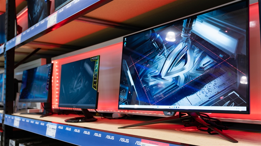 image about - celebrate asus week with this intel gaming pc build