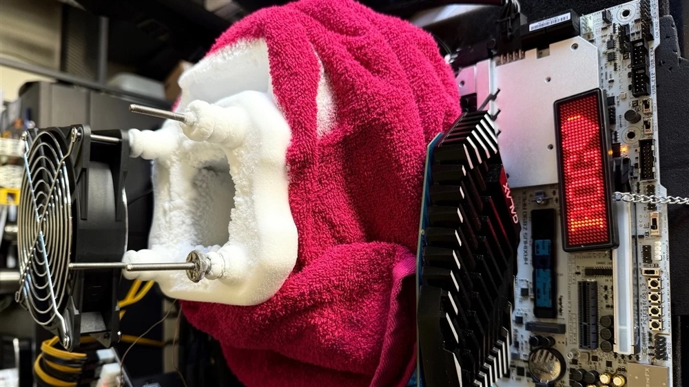 read more about g.skill and overclocker bl4ckdot shatter another ddr5 world record